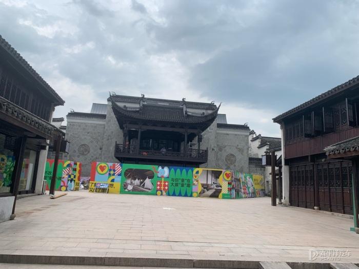 运动一定要适量，运动过量可能会对人体造成哪些伤害？为什么？游戏画面